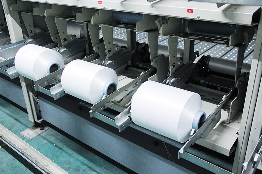 Hvordan påvirker denier- og filamentoptællingsmuligheder FDY-garns ydeevne og brug?