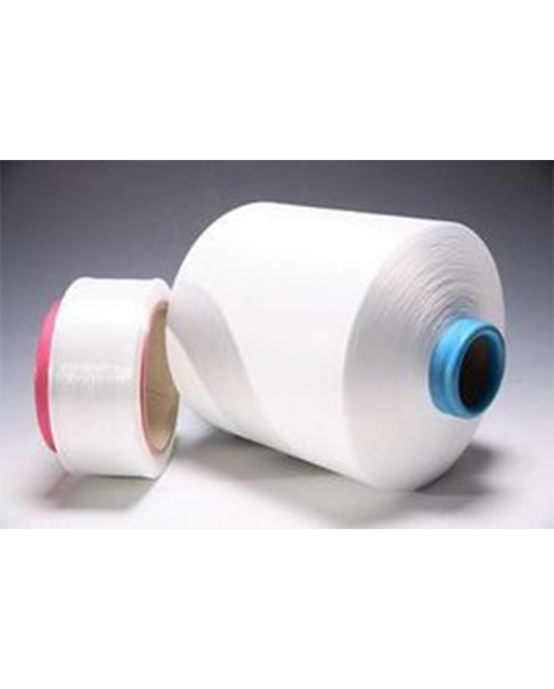 Hvordan bidrager genbrugsgarn til at reducere plastikforurening?